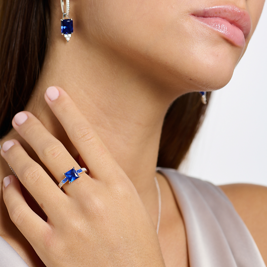 Thomas Sabo Ring Silber "Blaue und weisse Steine" TR2380-166-1-52
