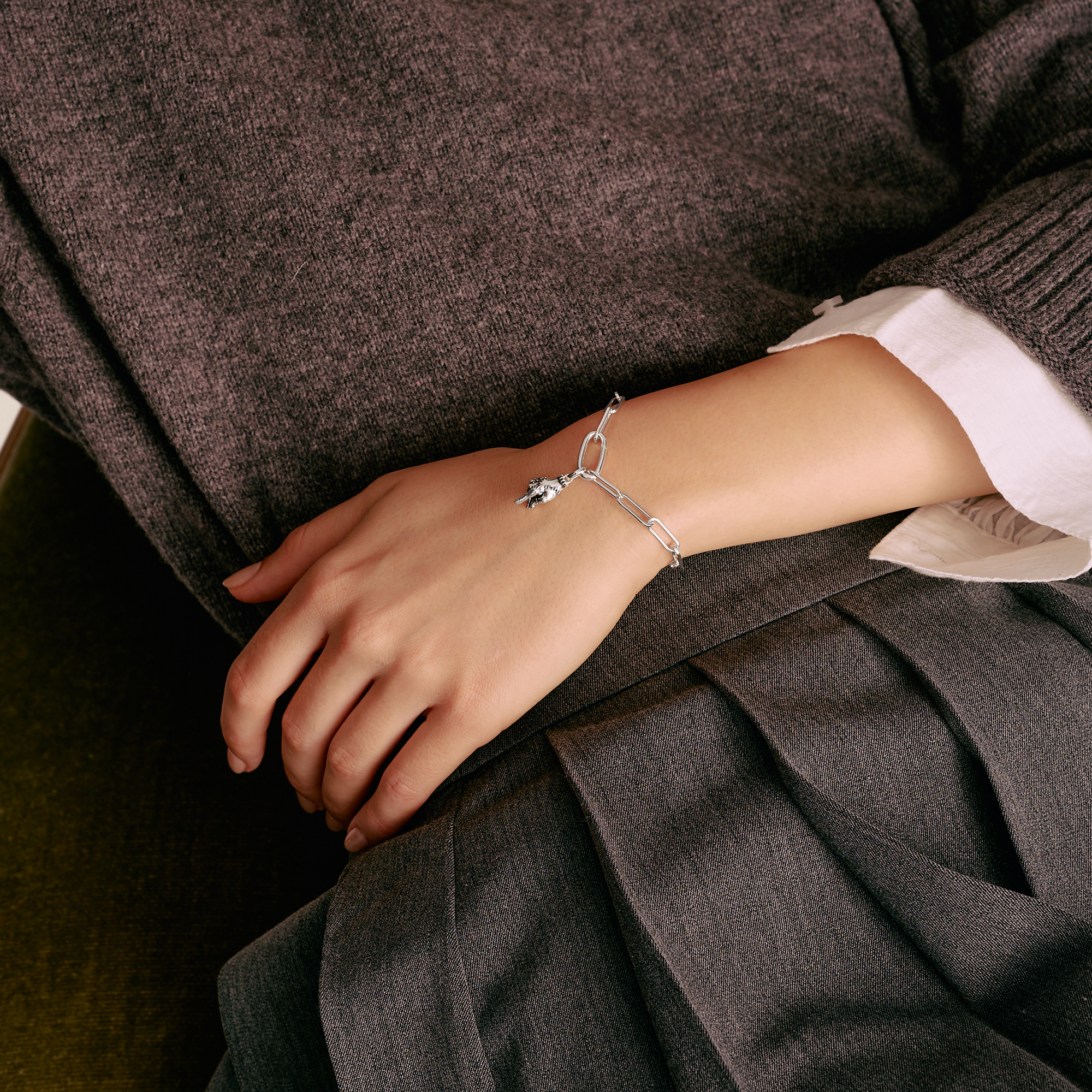 Thomas Sabo Charm-Anhänger Wednesday Eiskaltes Händchen Connect Silber CC1313-637-21