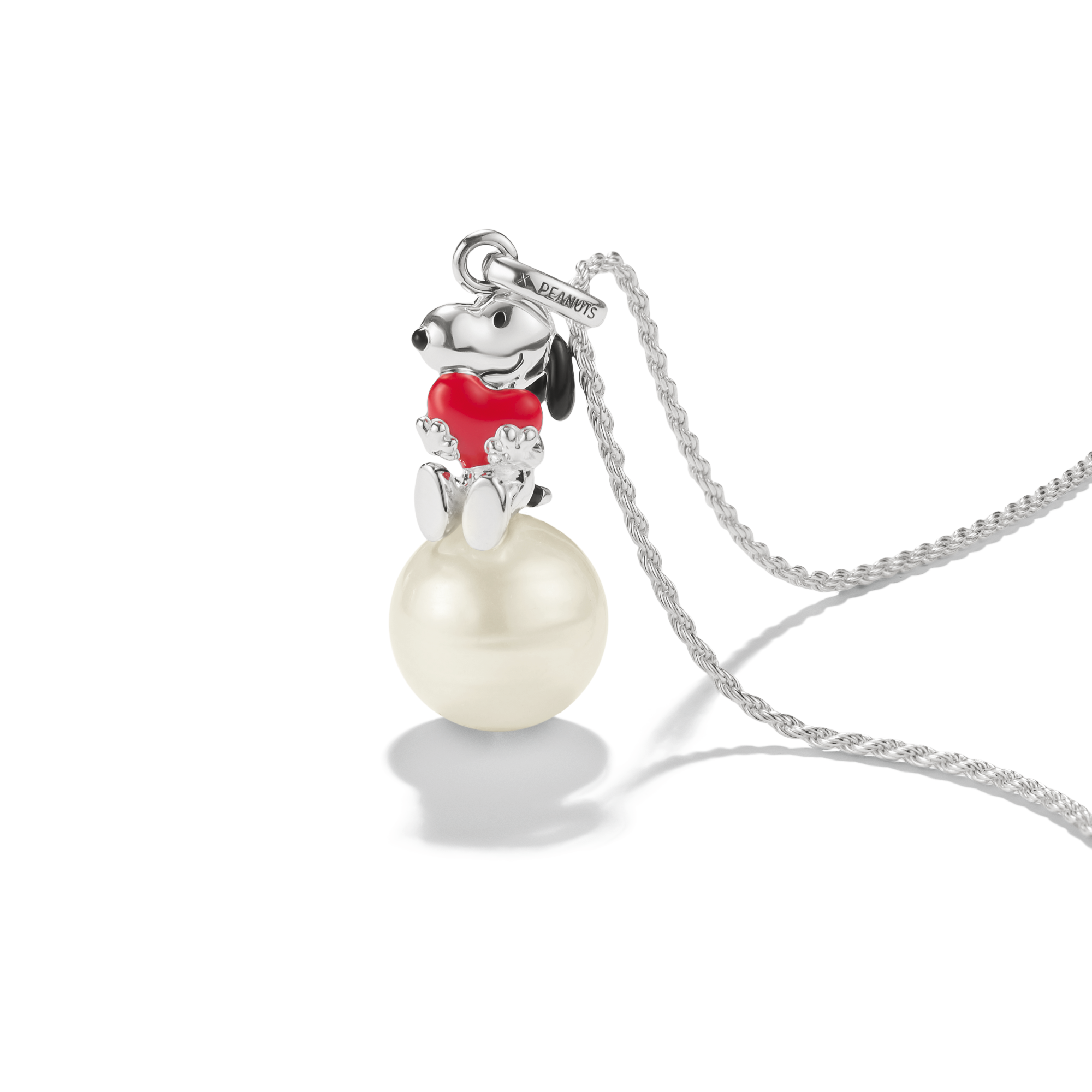 Anhänger Snoopy mit Herz auf Schneeball PEANUTS Silber