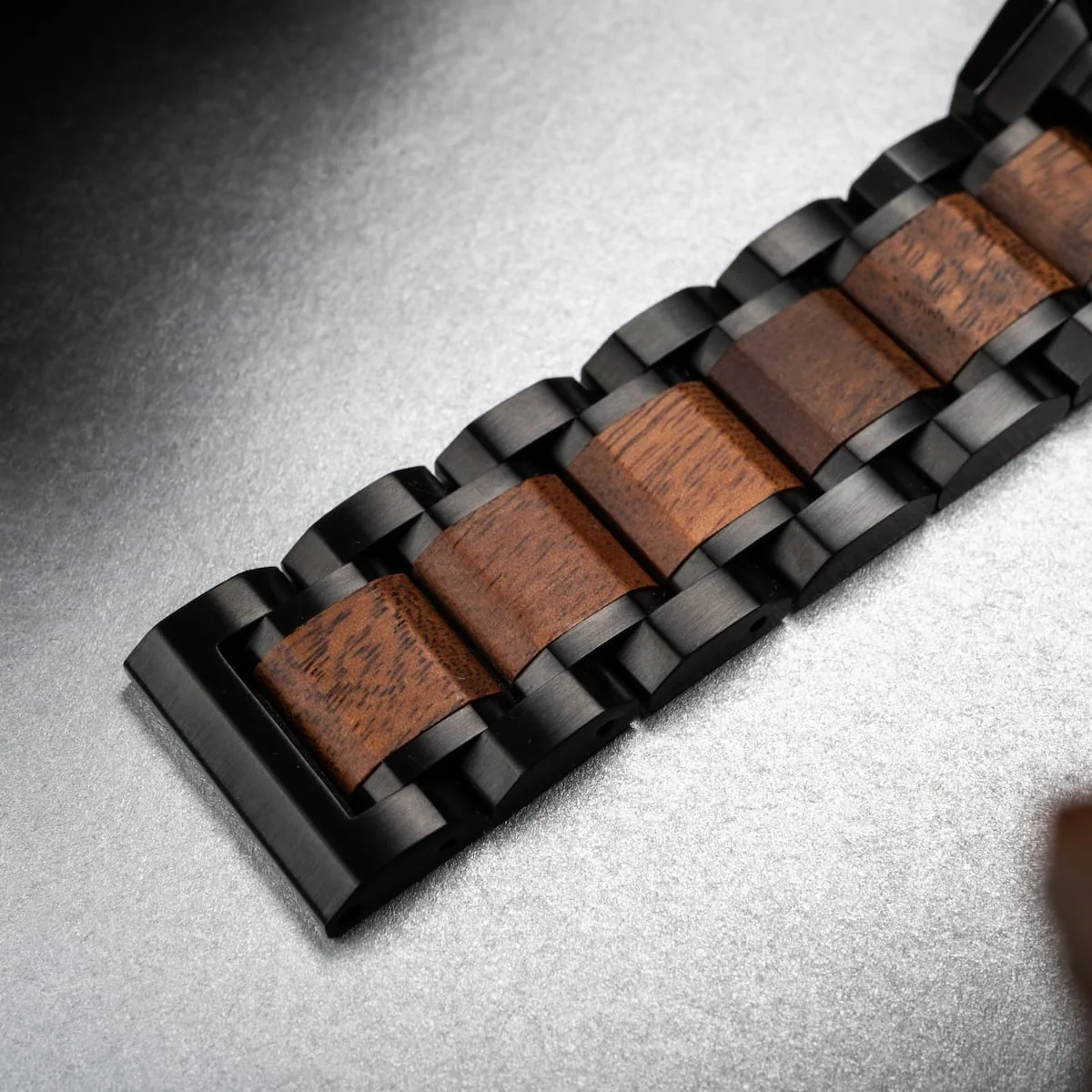 Holzkern Herrenuhr Scattered Marmor/Koa Solar HK1081