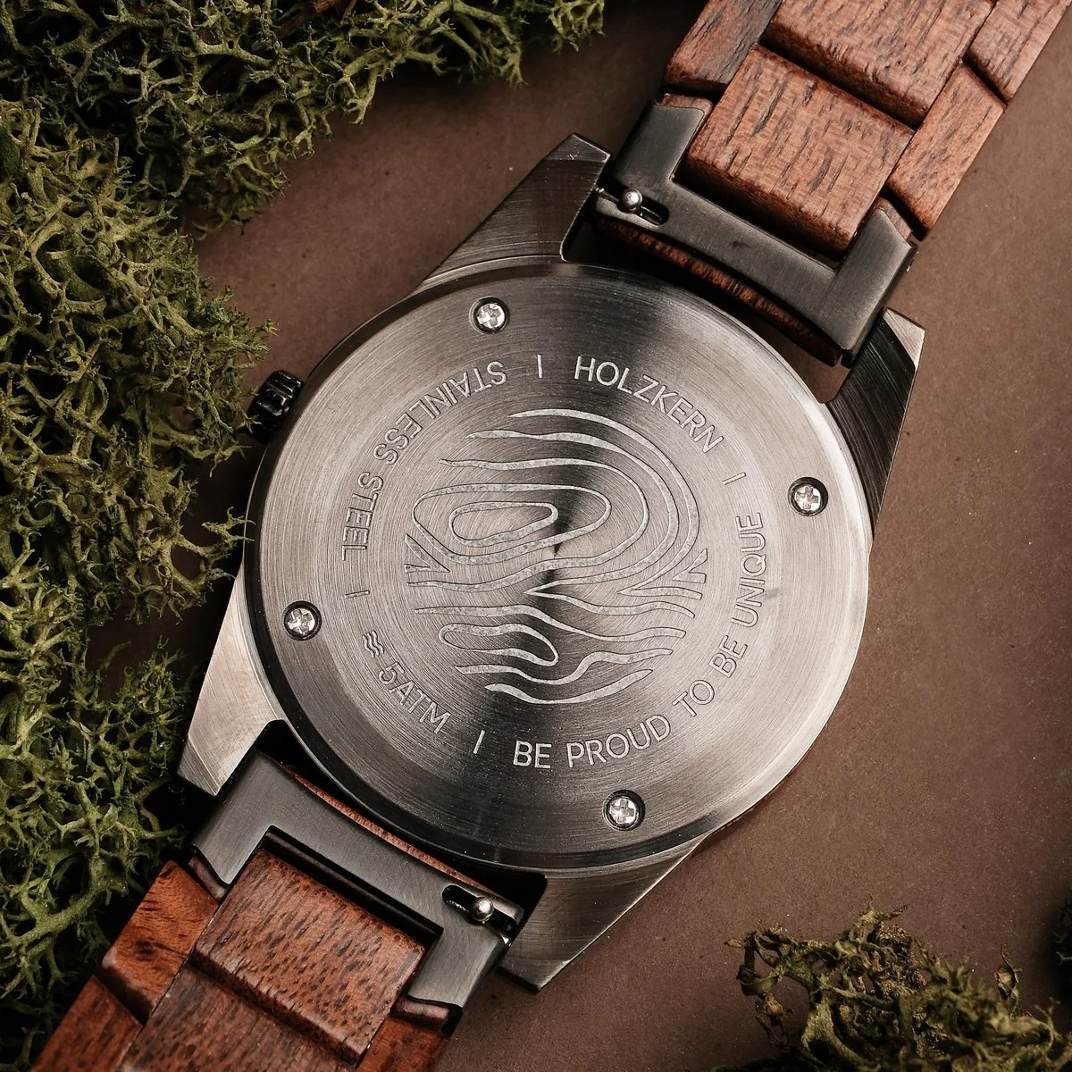Holzkern Herrenuhr Edisto Walnuss/Blatt