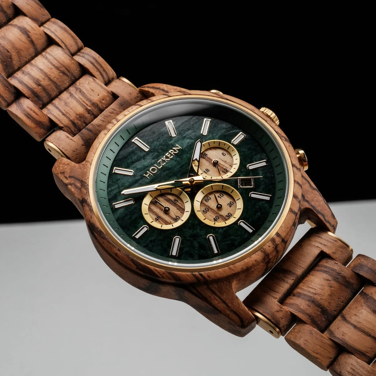 Holzkern Herrenuhr Chronograph Blätterdach Zebrano/Marmor