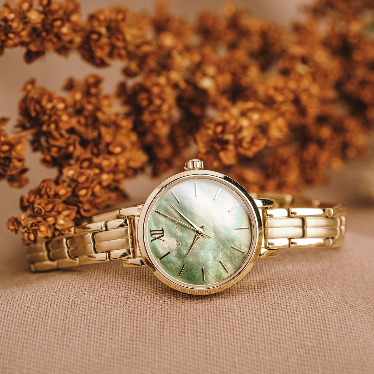 Holzkern Damenuhr Themis Perlmutt & Gold