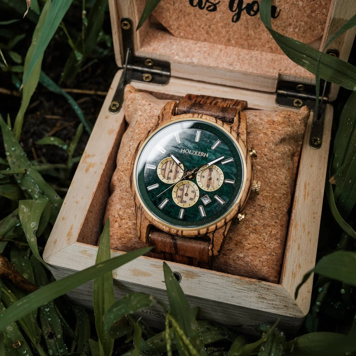 Holzkern Herrenuhr Chronograph Blätterdach Zebrano/Marmor