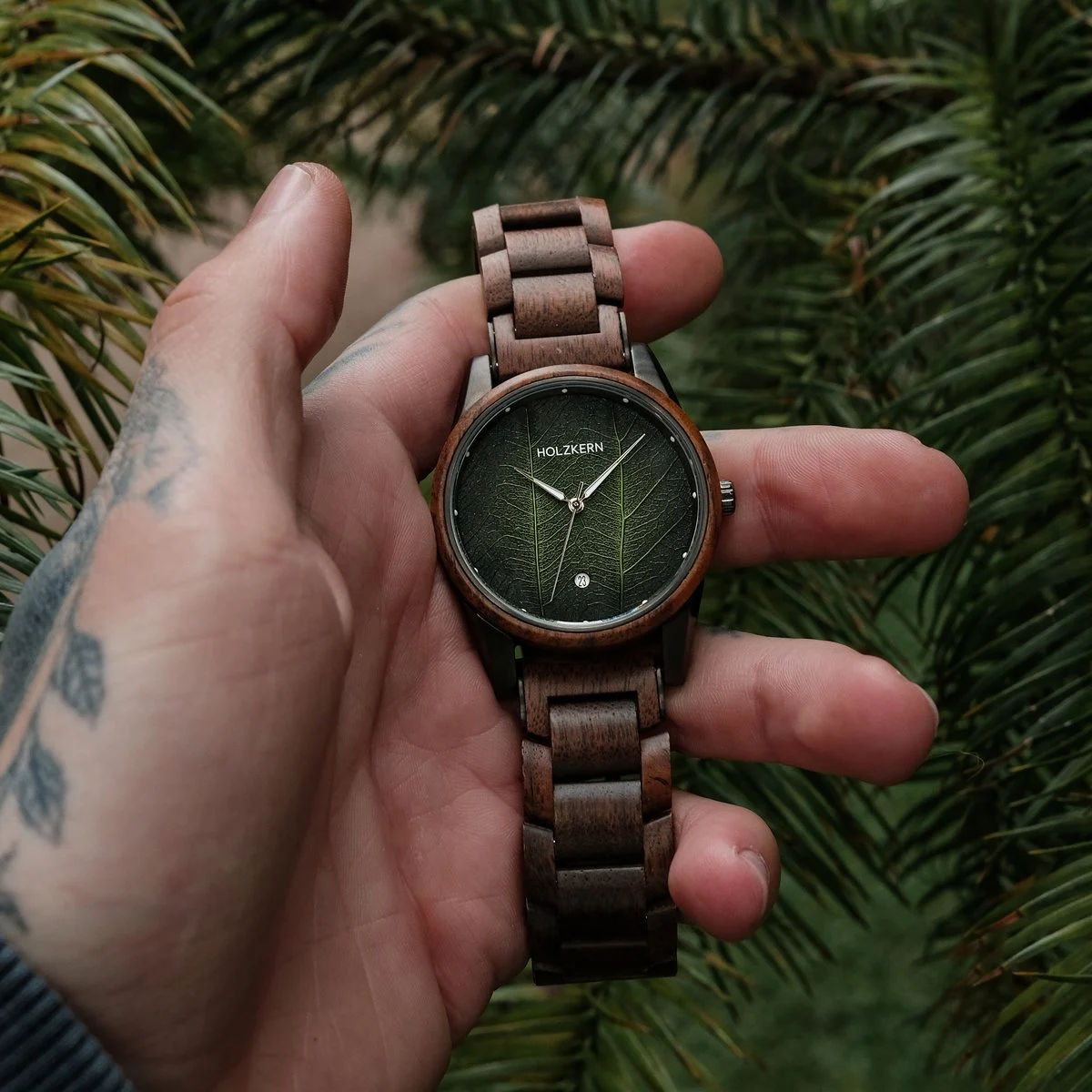 Holzkern Herrenuhr Edisto Walnuss/Blatt